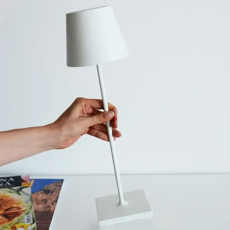Moderne Oppladbar LED Trådløs Bordlampe | Norvo