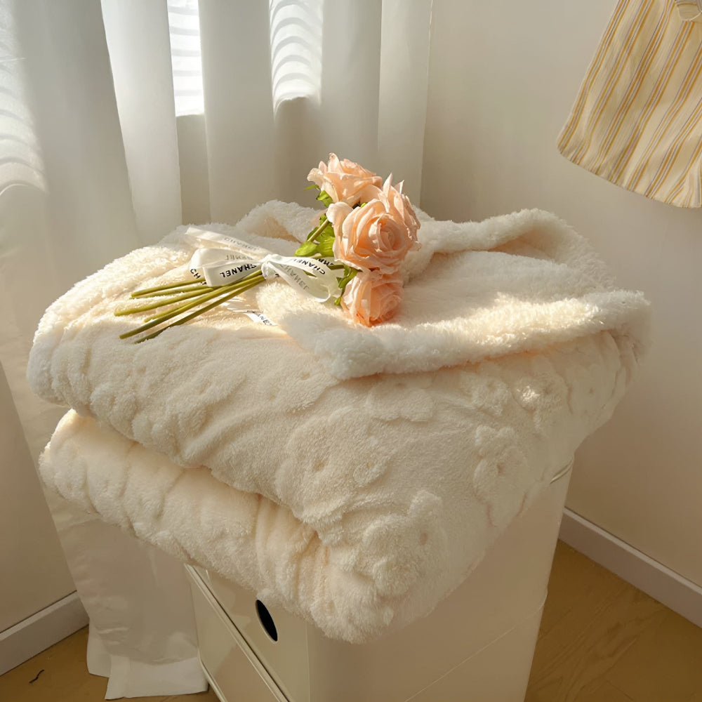Norvo | Cloud Flower Snuggle Blanket