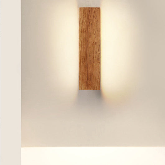 Norvo | OakBeam | Minimalist solid tre LED vegglampe