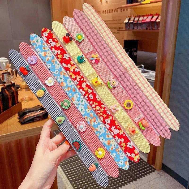 Norvo | Borrelås Hår Pony Klistremerke