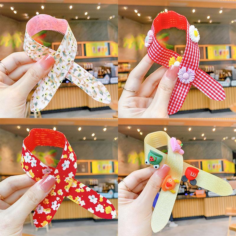 Norvo | Borrelås Hår Pony Klistremerke