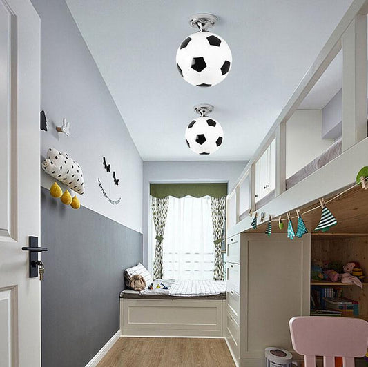 Norvo | SportLume Kreativ Taklampe | Basketball & Fotball Design | Halvmontert | Glasslampe