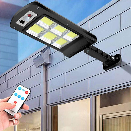 Norvo | 200W Utendørs Solenergi LED Lampe med Fjernkontroll, Bevegelses- og Dusk Sensor