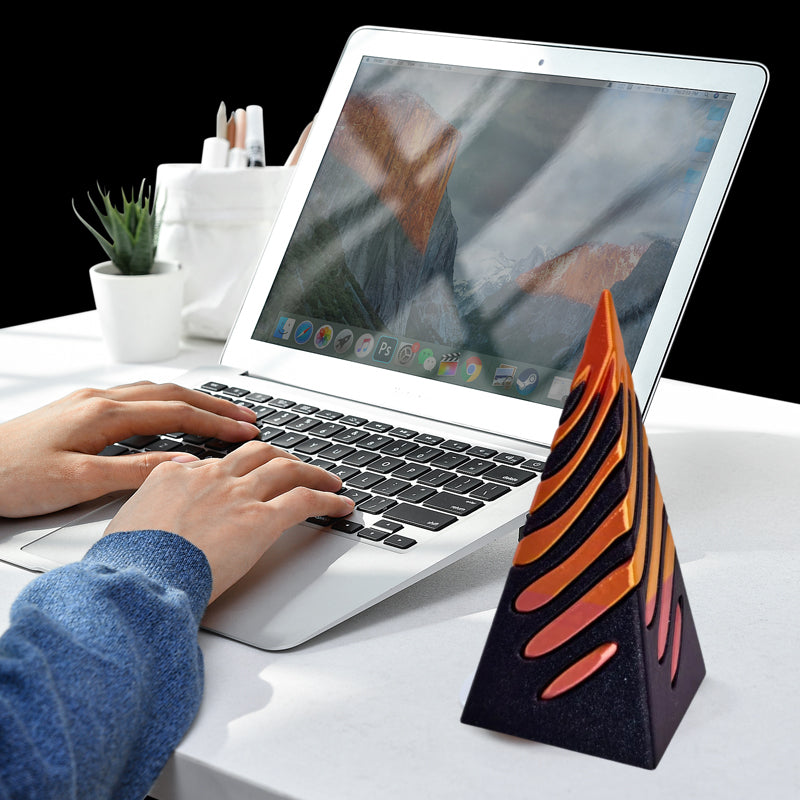 Norvo | Umulig Pyramide Passage Skulptur