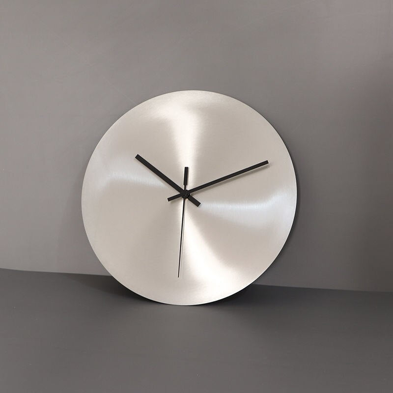Norvo | ClearTime - Minimalistisk Veggklokke i Rustfritt Stål