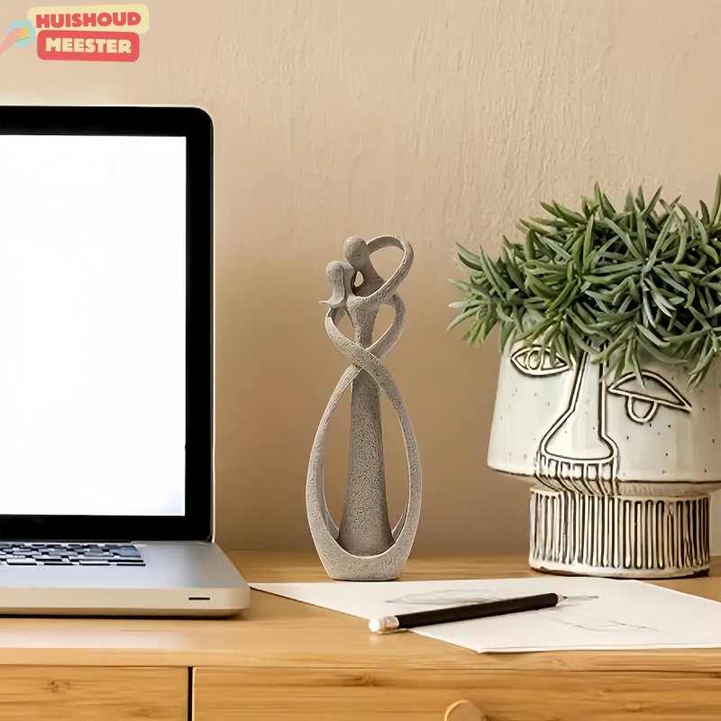 Norvo | Armonia Embrace – Symbolsk dekorasjon skulptur for kjærlighet og forbindelse (stueinnredning i svart eller bronse)