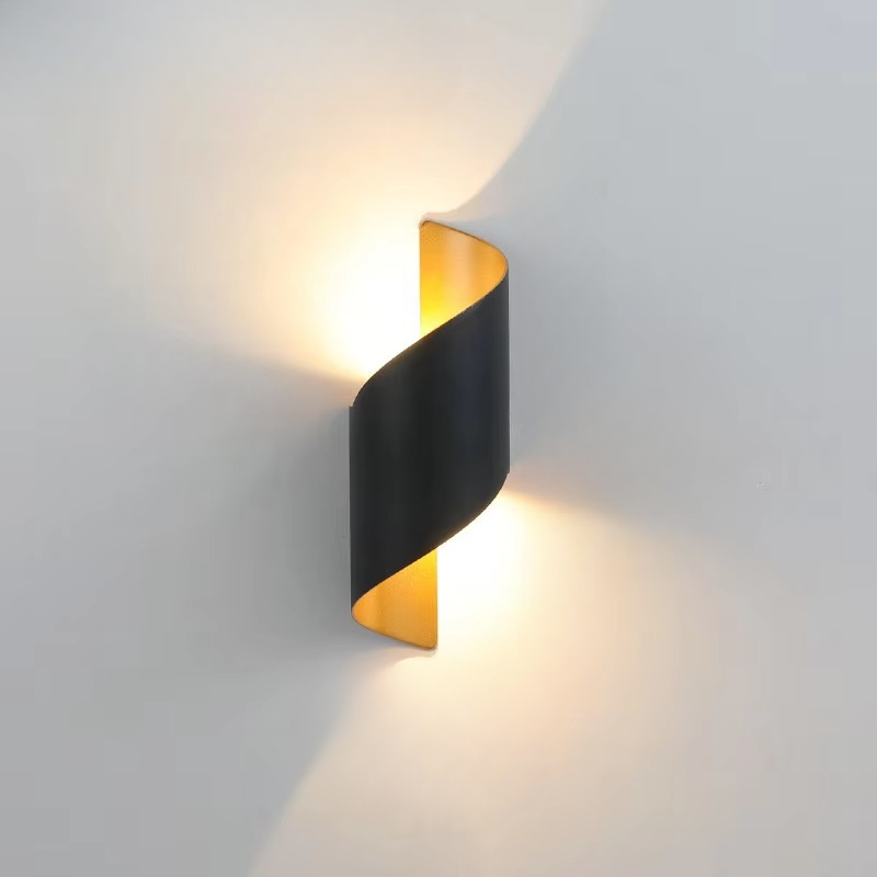 Norvo | Slank dobbel retnings LED utendørs vegglampe