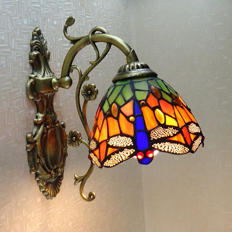 Norvo | Håndkuttet Glass Damselflue Vegglampe Tiffany Stil 1 Lys Veggmontert Lysarmatur med Utskåret Bakplate
