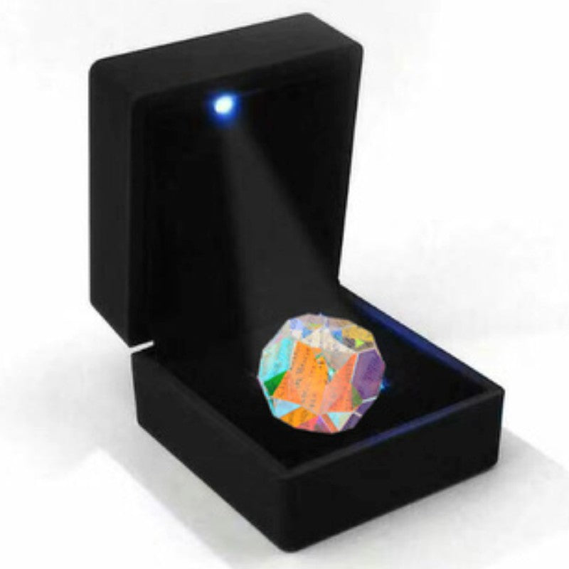 Norvo | Krystallprisme med LED gaveeske, for undervisning, lek, fotografering