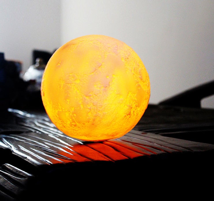 Norvo | Kreativ Mini Oppladbar 3D Utskrevet Måne 1-Lys LED Bordlampe
