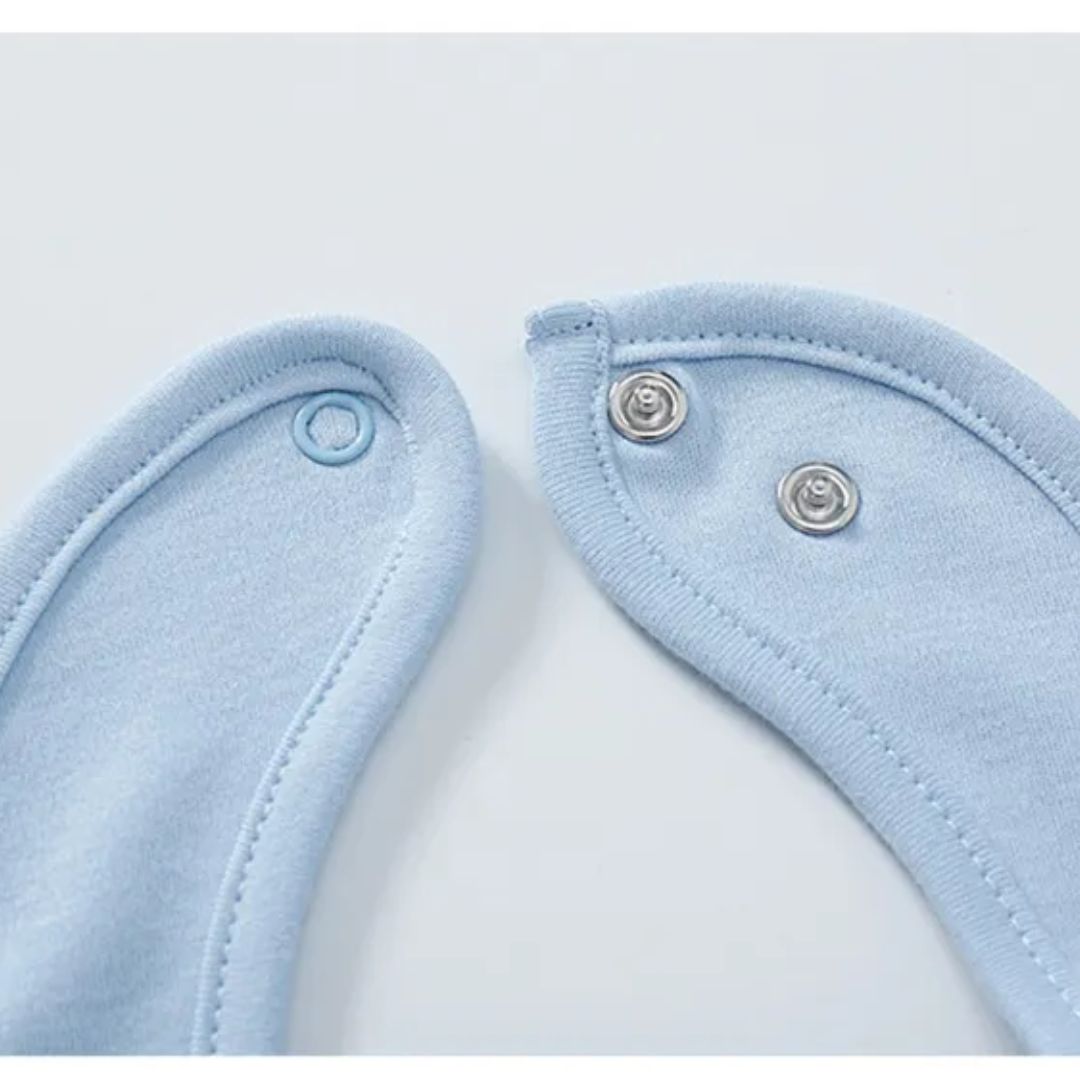 Norvo | Baby Bib laget av myk bomull – absorberende og hudvennlig med trykknapp