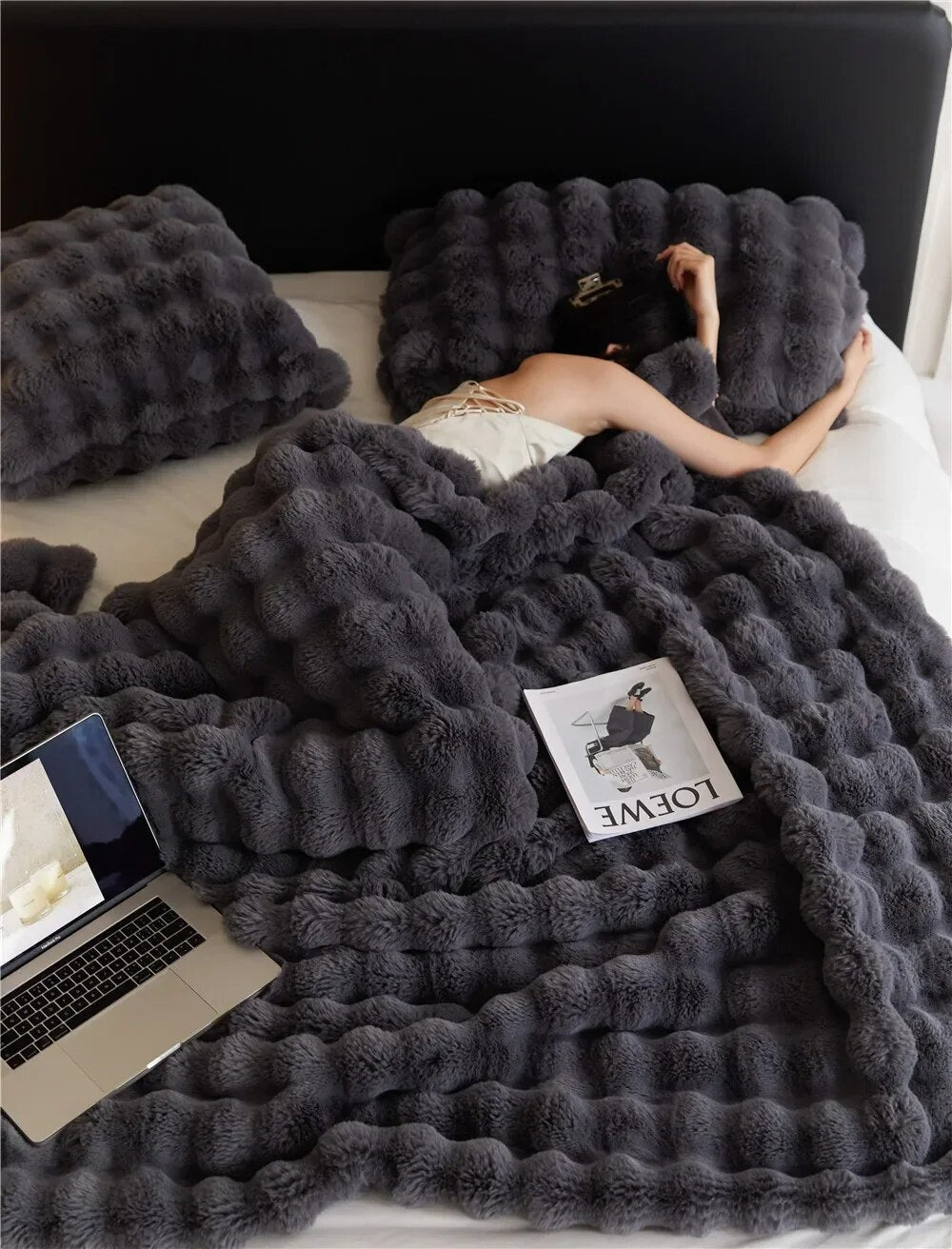 Norvo | SnugWrap | Luksuriøs Pluss Blanket for Ultimate Varme & Komfort