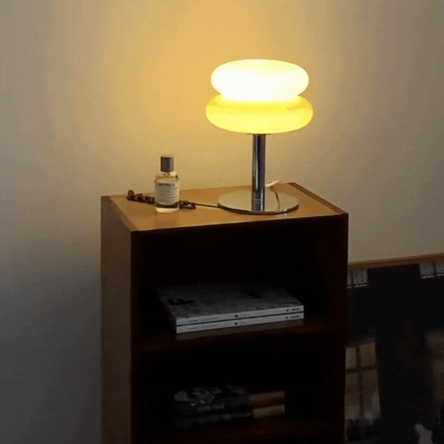 Norvo | Elegant Macaron Glass Table Lamp med USB - 3 Lysfarger