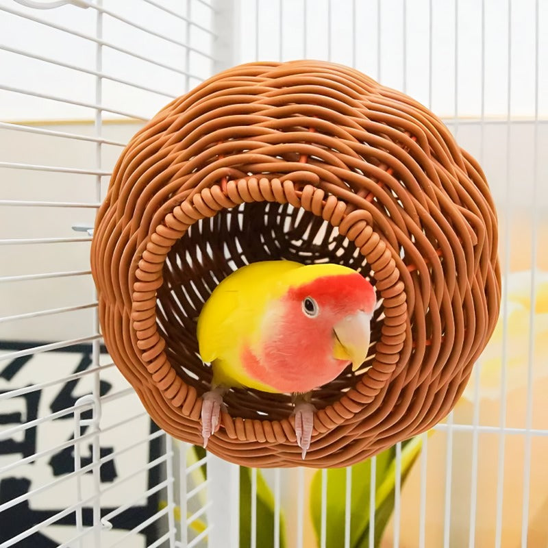 Norvo | Robust og pustende rattan fuglerede