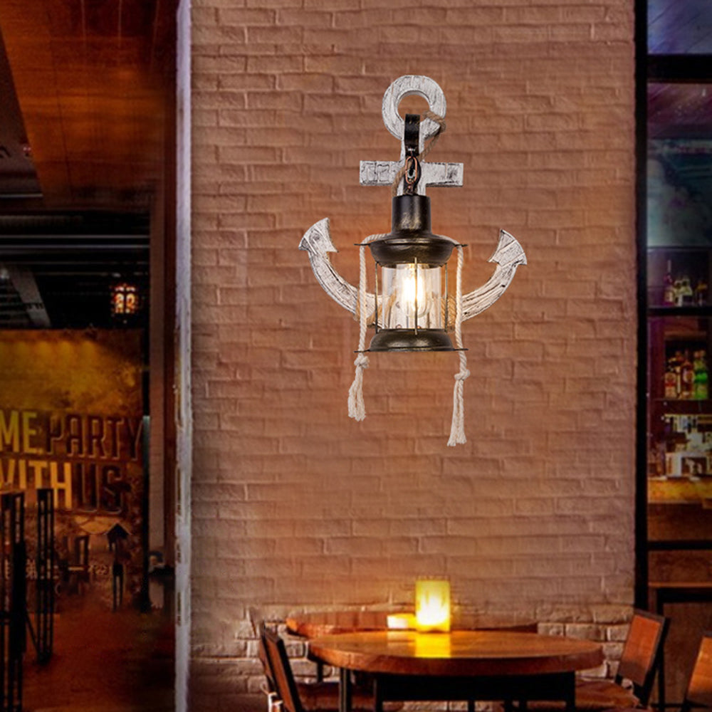 Norvo | Rustikk Tre Anker Vegglampe med Lantern