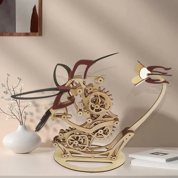 Norvo | Tre kinetisk kolibri skulptur