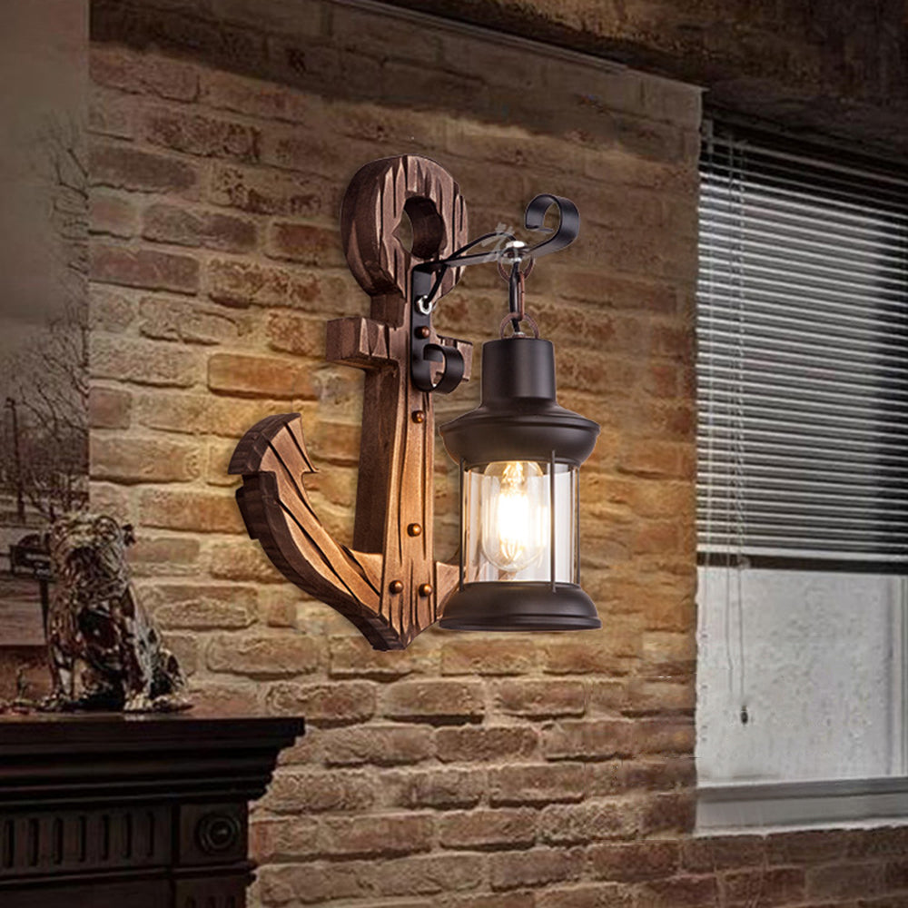 Norvo | Rustikk Tre Anker Vegglampe med Lantern