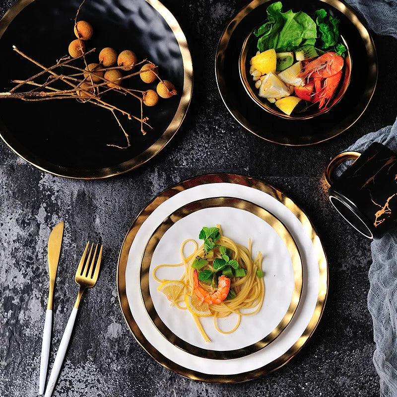 Norvo | Elegant keramisk bifffat med gullkant