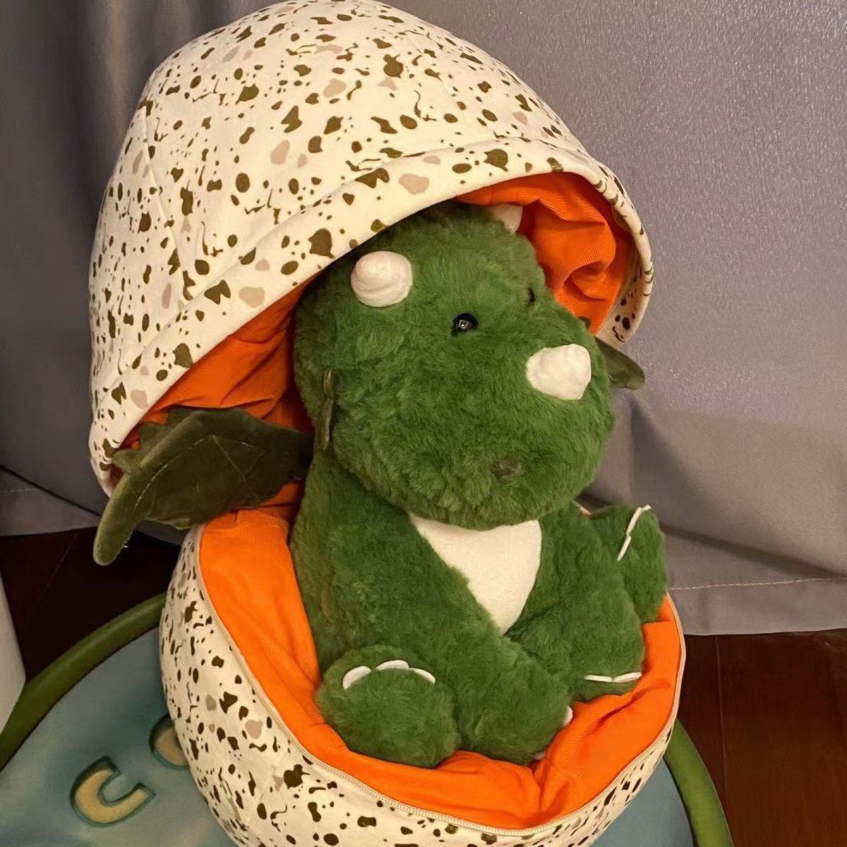 Norvo | Plush Dinosaur + Eggeskall - Liten