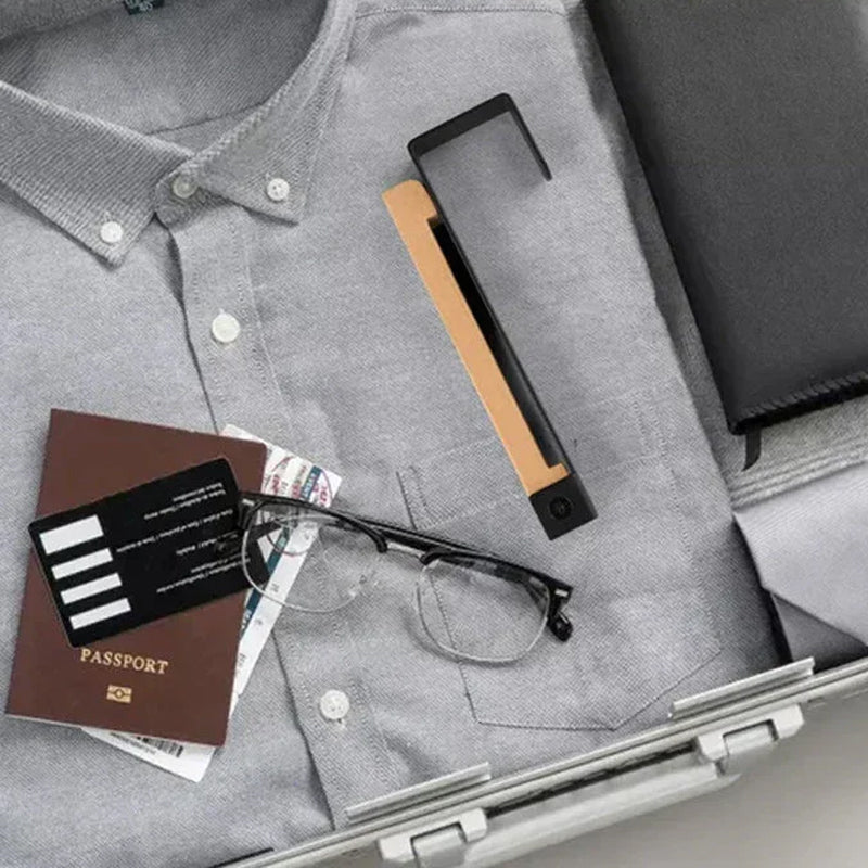 Norvo | HangClothes – Den sammenleggbare premium dørkroken!
