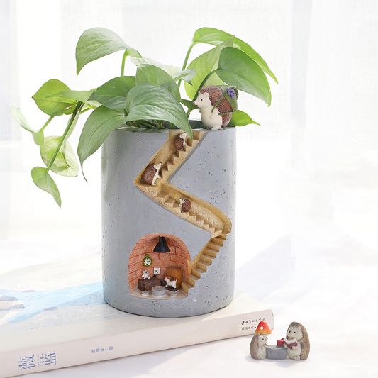 Norvo | Decorative plant pot with hedgehog and rabbit miniature – Creative staircase design for plants