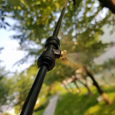 Norvo | Vanningssystem for hagen – Dryppvanningssett med justerbart spruhode og tilbehør