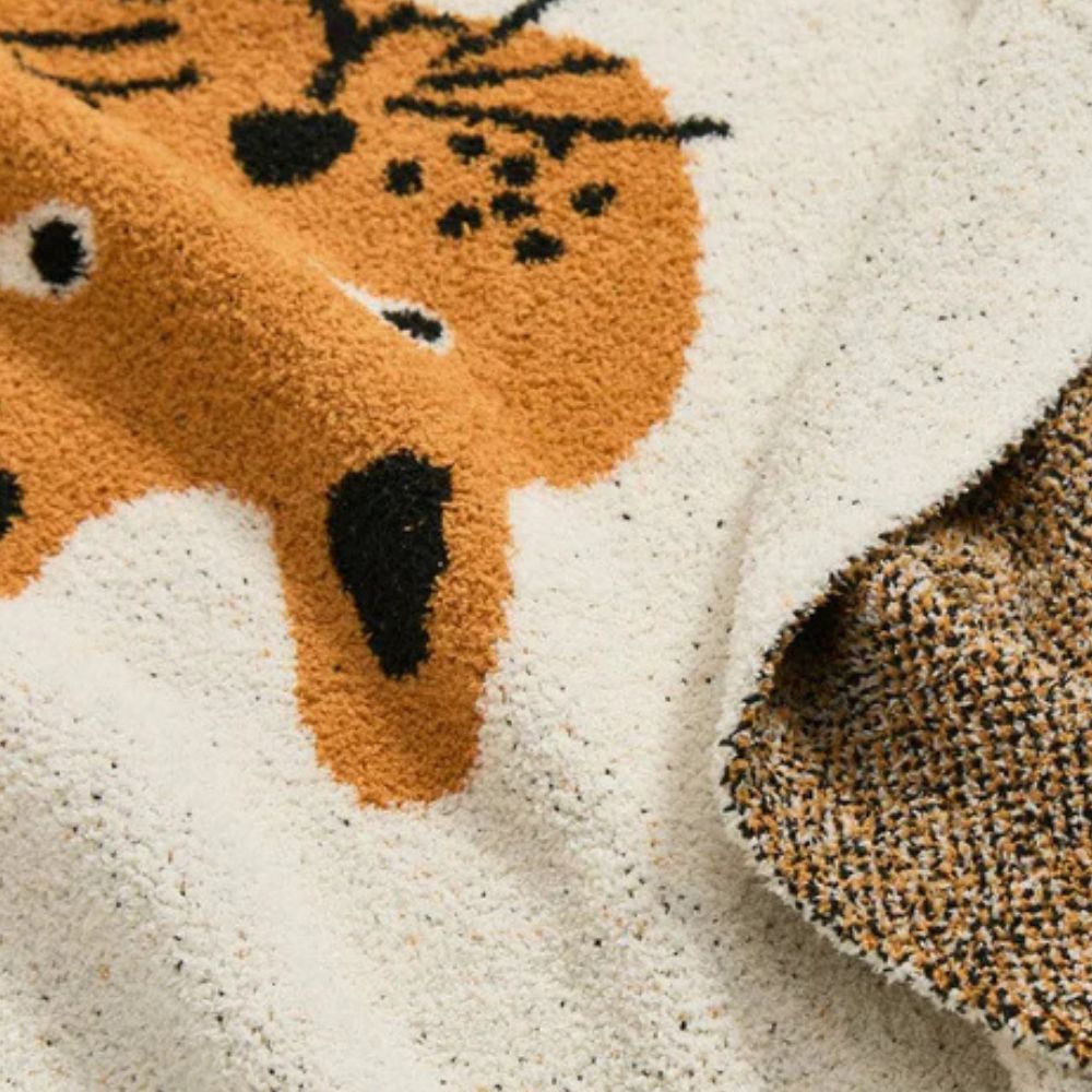 Norvo | Wild Paws Cozy Blanket