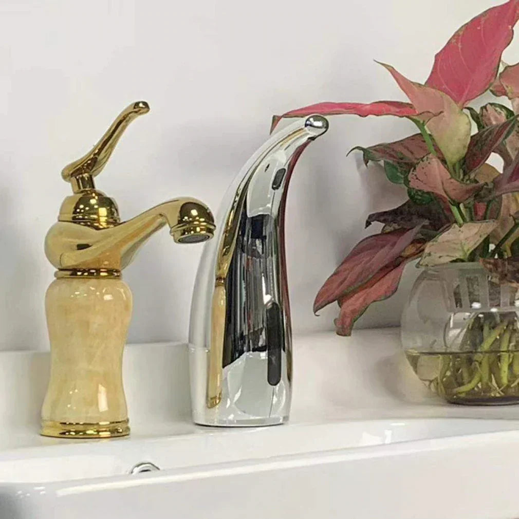 Norvo | Automatisk Såpedispenser "HygiFlow" med Sensor og Moderne Design