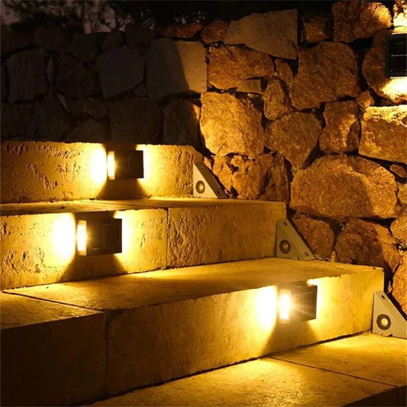 Norvo | Vanntett solcelledrevet utendørs patio veggbelysning