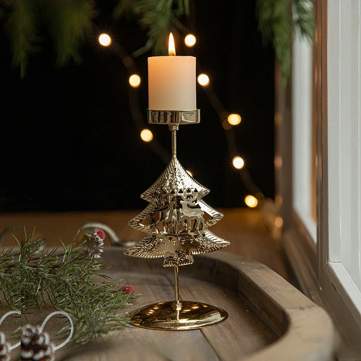 Julelysestaker - Stjerne- og juletredesign for festlig dekorasjon | Norvo