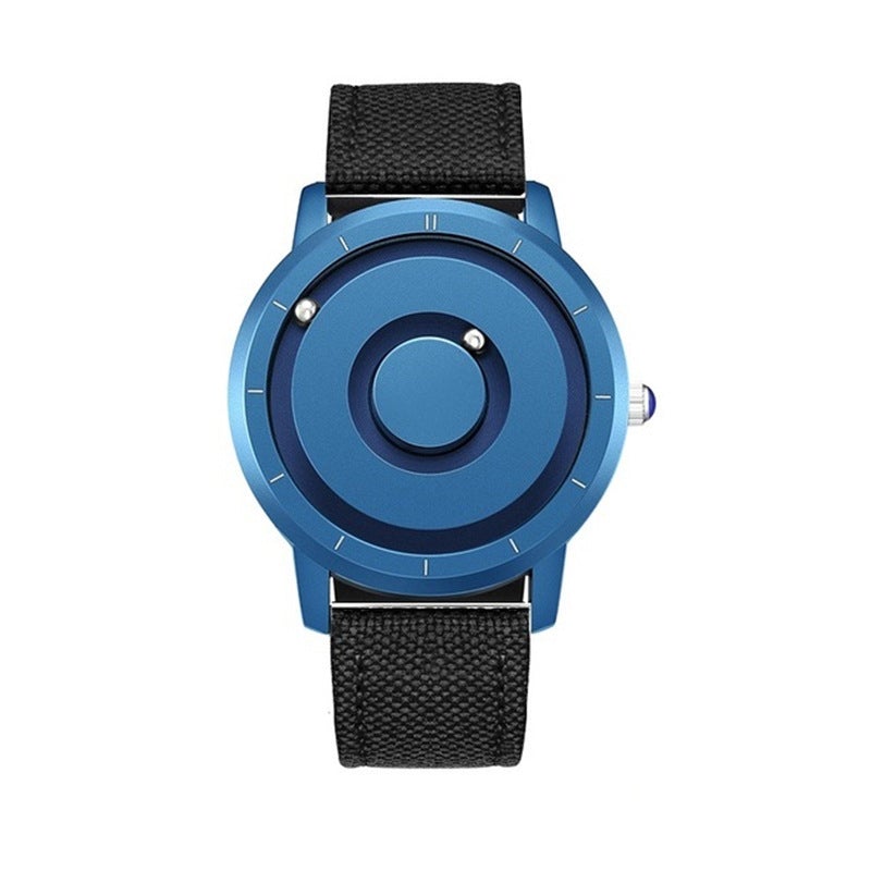 Norvo | Innovativ kvartsur med stålkuppel