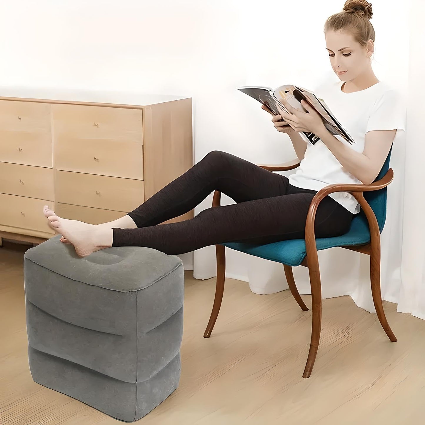 Norvo | Oppblåsbar Reisefotstøtte | Ergonomisk, Justerbar Høyde & Kompakt for Fly, Tog, Busser & Kontorbruk