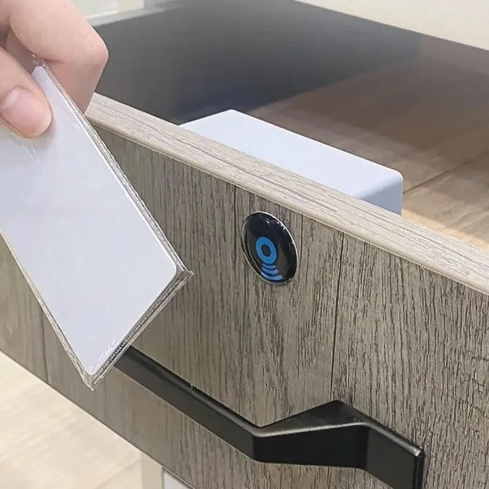 Norvo | Elektronisk Lås Tre Skuffeskap