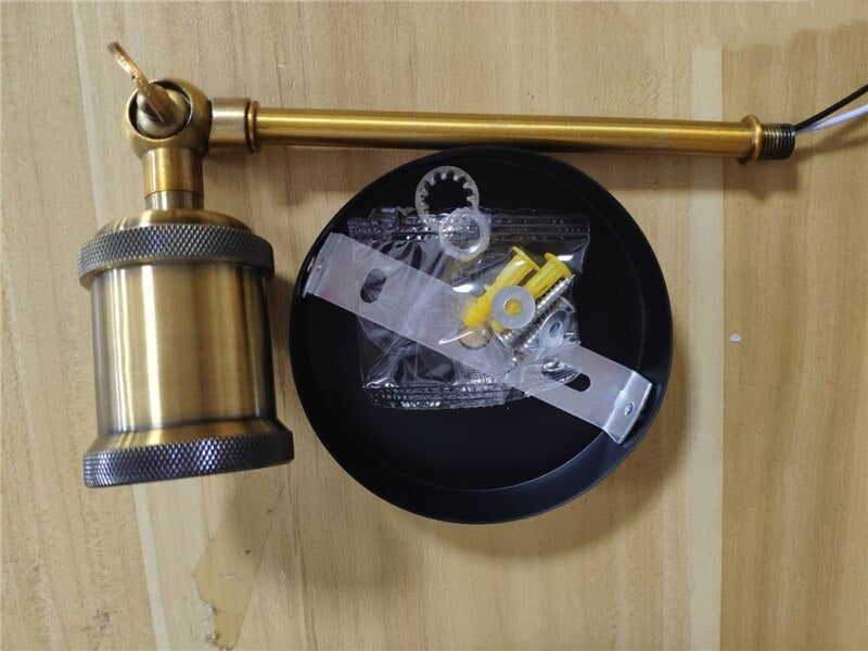 Norvo | Moderne Messingvegg i Landstil