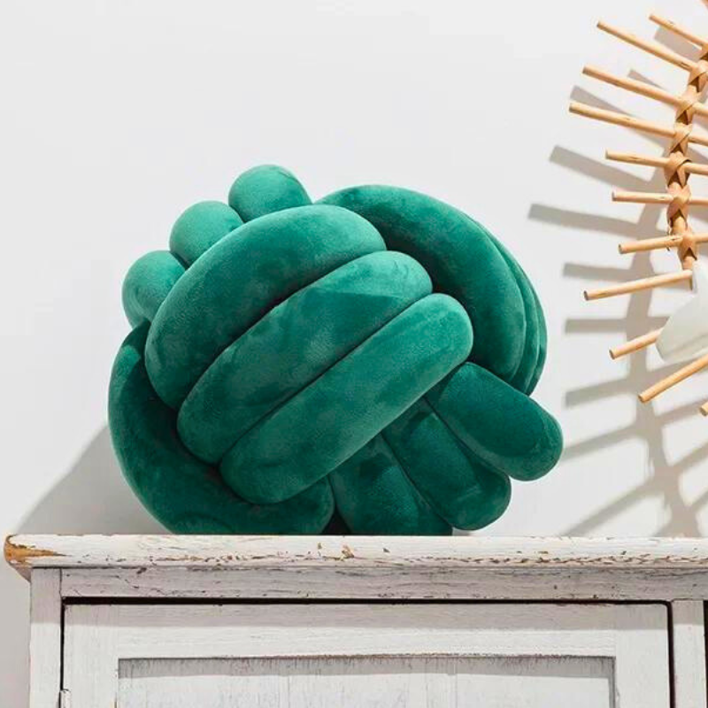 Norvo | Skandinavisk Knutepute laget av Fløyel