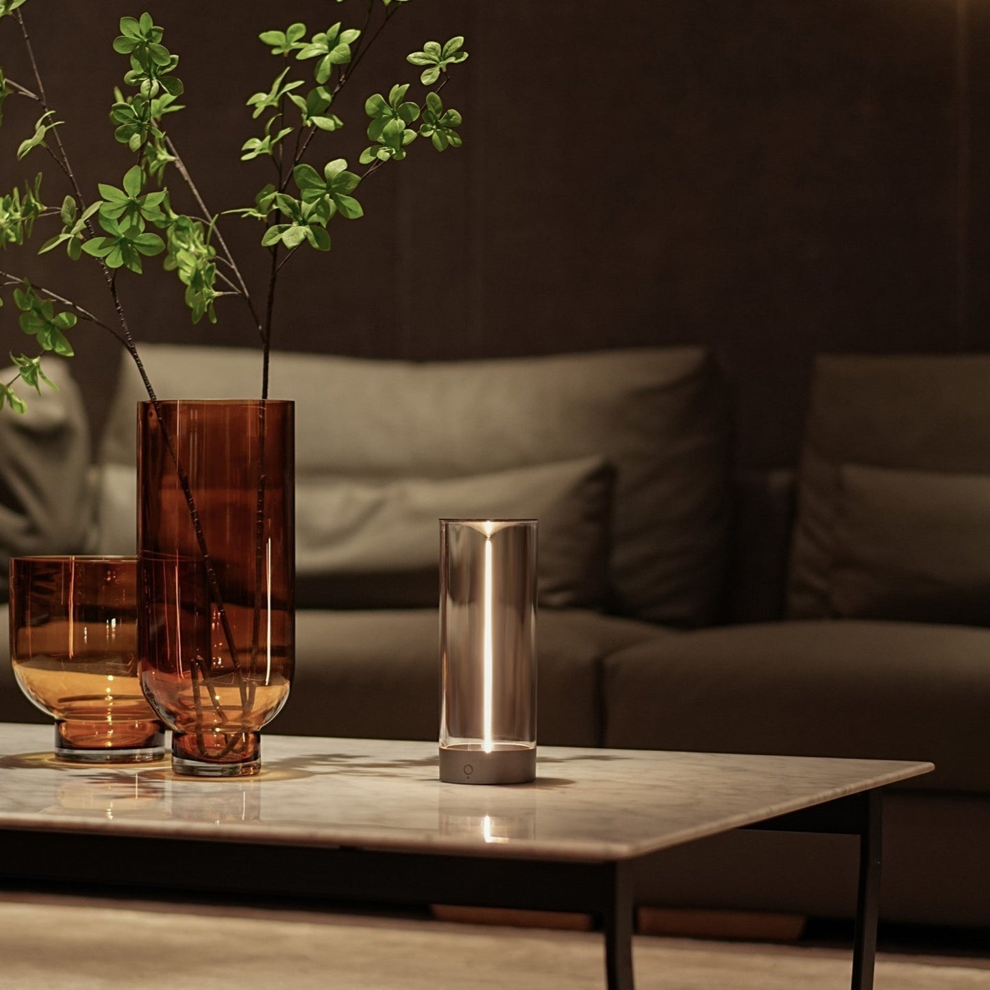 Norvo | GlowBright | Bærbar LED-lampe med trådløst design