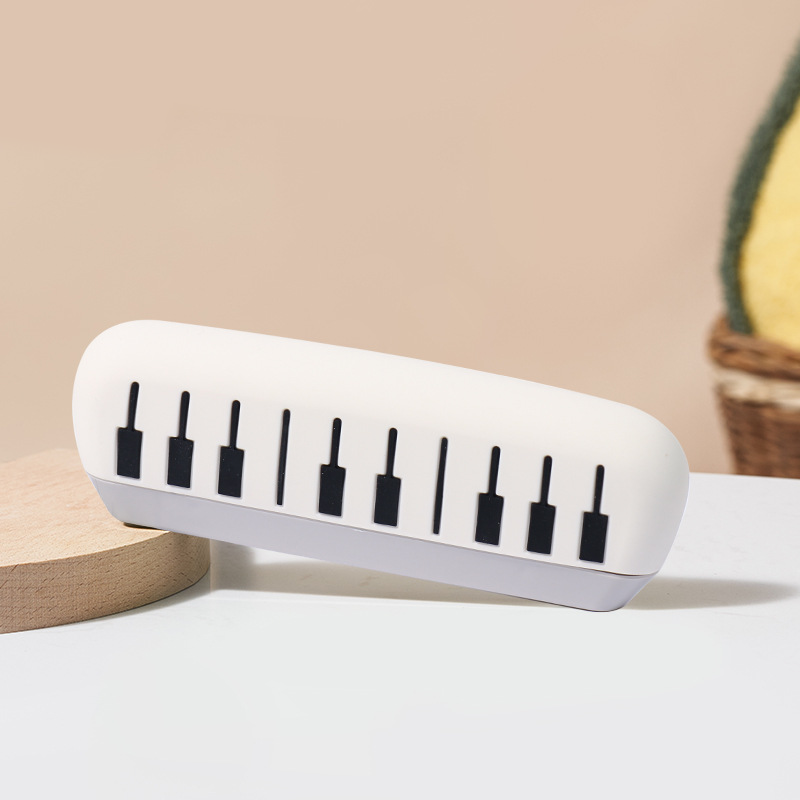 Norvo | 16-hulls tegneserieharmonika for barn
