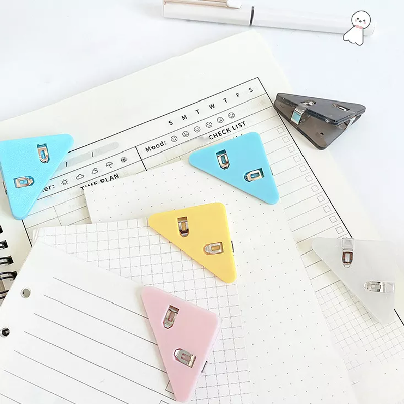 Triangle Corner Data Clips | Norvo