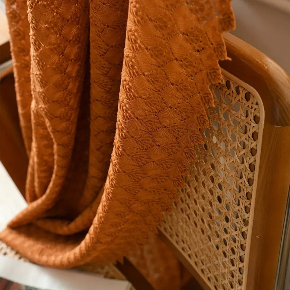 Norvo | Amber Glow Boho Crocheted Gardinpanel