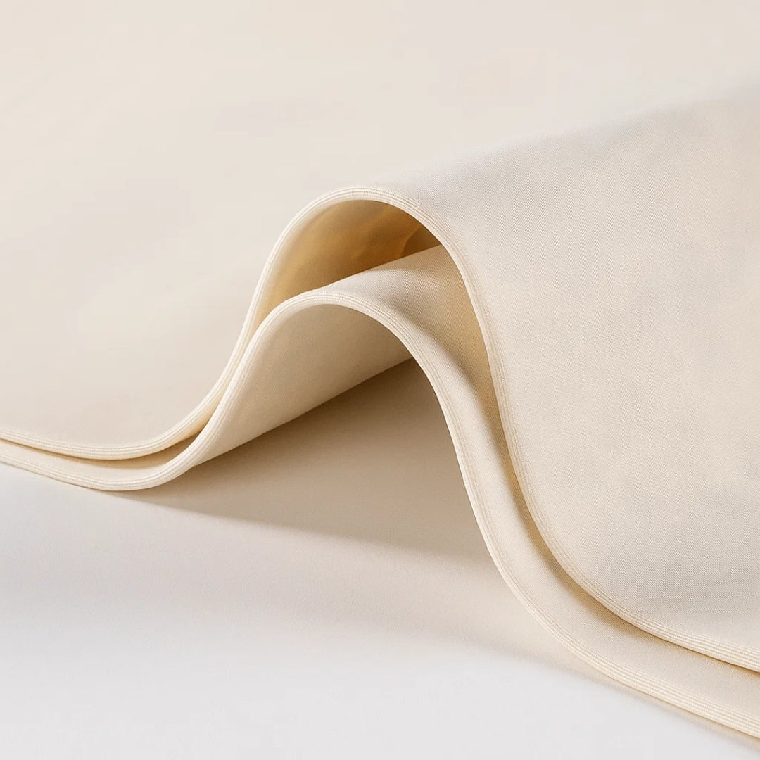 Høy høyde – Pustende sømløs passform – Flat maget – Føles usynlig hele dagen Norvo