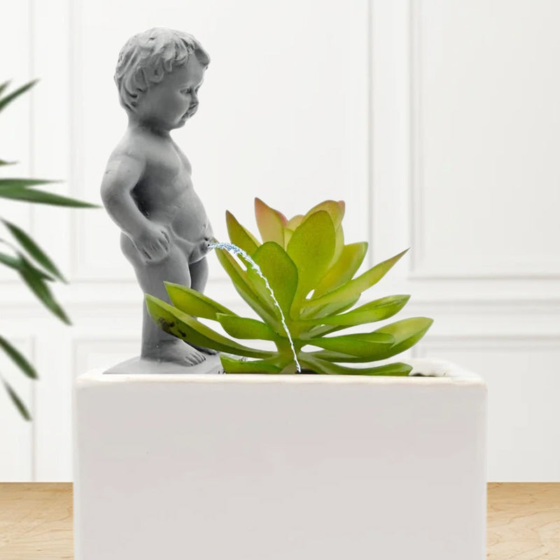 Norvo | Pee My Plants Hage Skulptur
