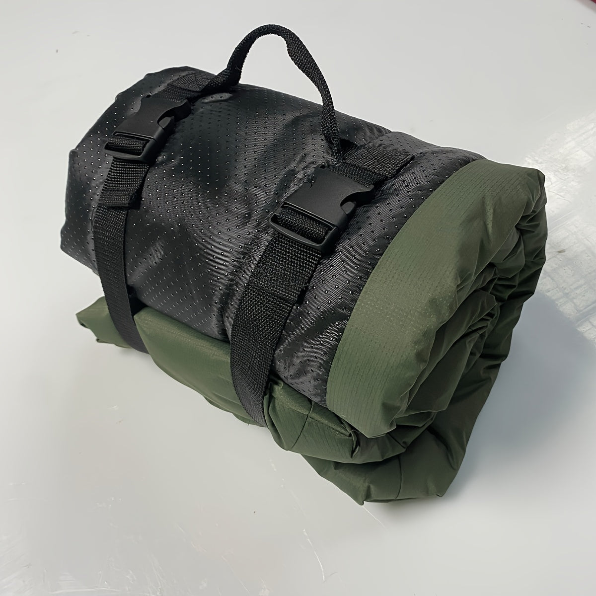 Norvo | Folding Dog Mat TrekTail DryPad | Vanntett & Lettvektig | 90×60 cm | For Utendørs & Reiser