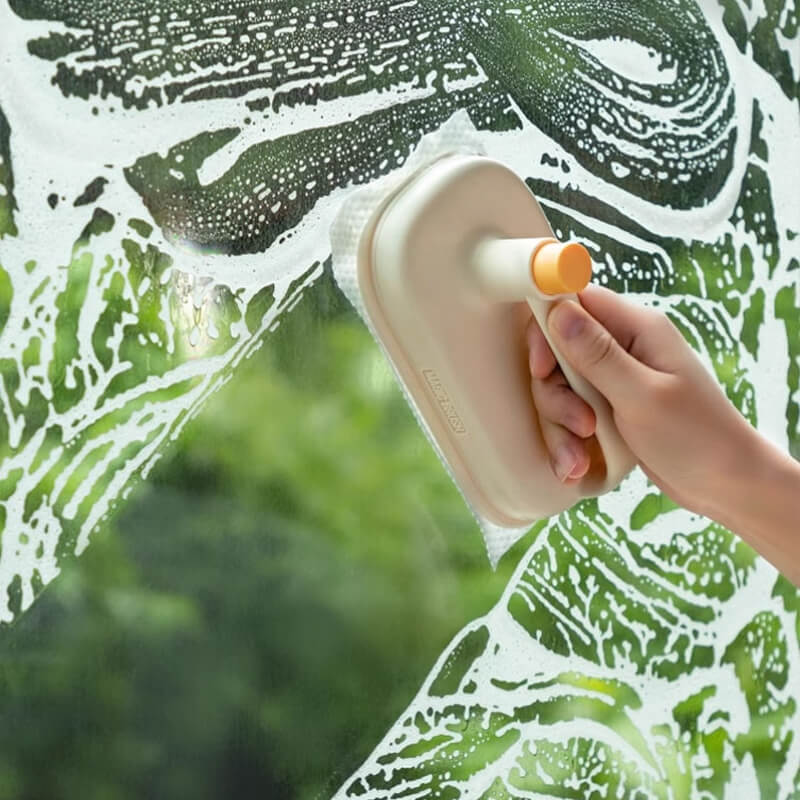 Norvo | MagicTouch – Håndfri overflate rengjøring for perfekte, beskyttede resultater