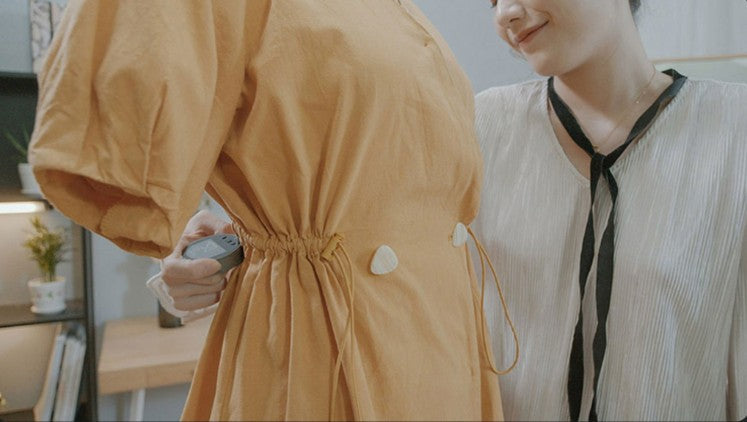 Norvo | Bærbart Høypresisjons Infrarødt Måleinstrument Elektronisk Linjal, med 8 Funksjoner, Tre-knapps Kontroll, HD LCD-Skjerm, 99m Måling og Langvarig Standby, for Plan, Buet Overflate, Uregelmessige Gjenstander og Mer