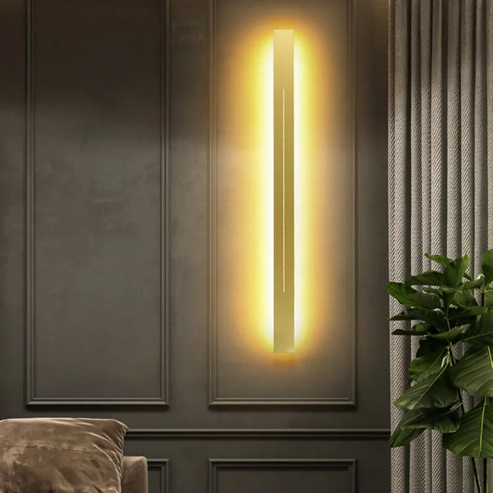 Norvo | LED Vegglampe | Modern Vertikal Sort Innendørs Sconce