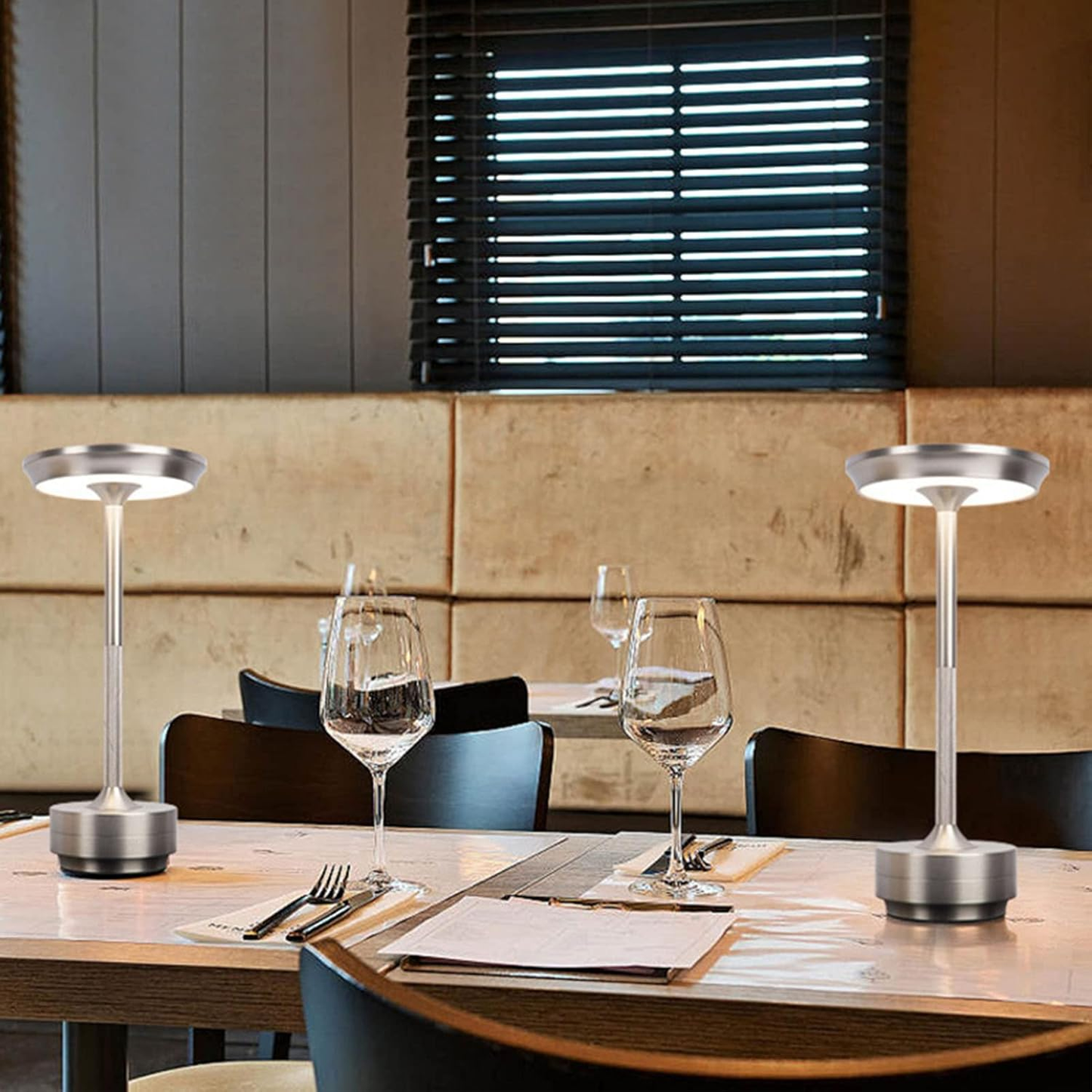 Norvo | AmiGlow Oppladbar Trådløs LED Bordlampe