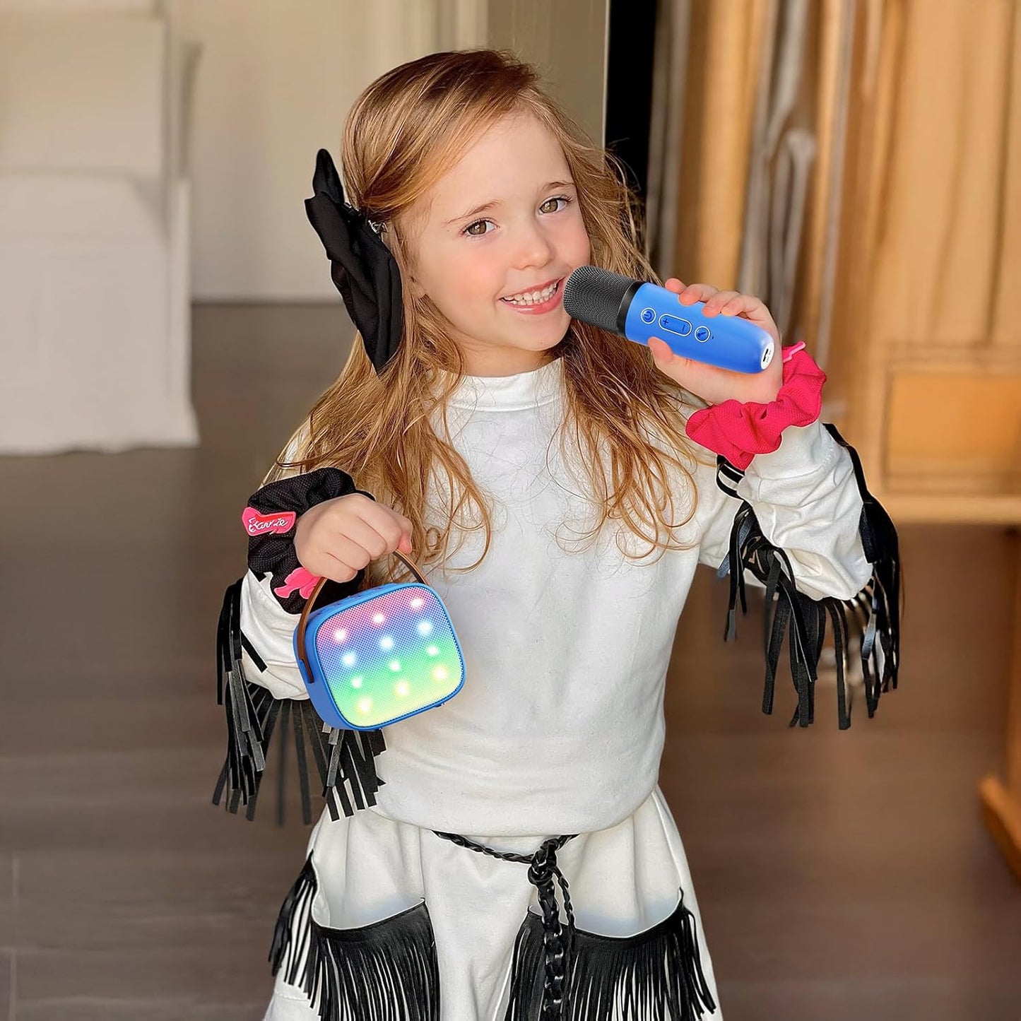 Norvo | Bærbar Mini Karaoke-maskin med Bluetooth-høyttaler og 2 trådløse mikrofoner – Veylo