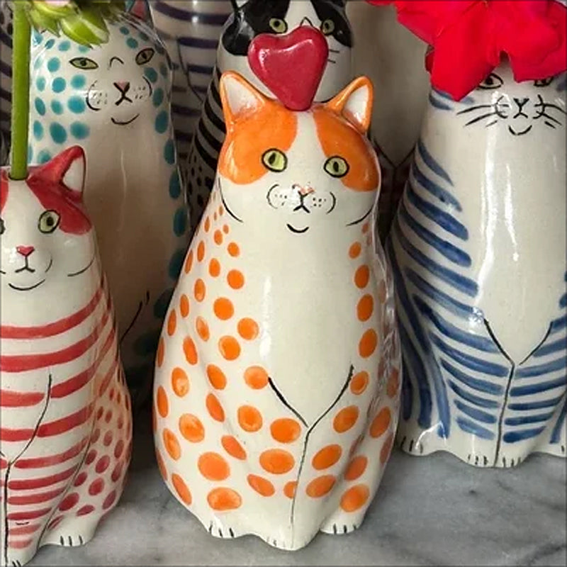 Norvo | Dotted Cat Vase
