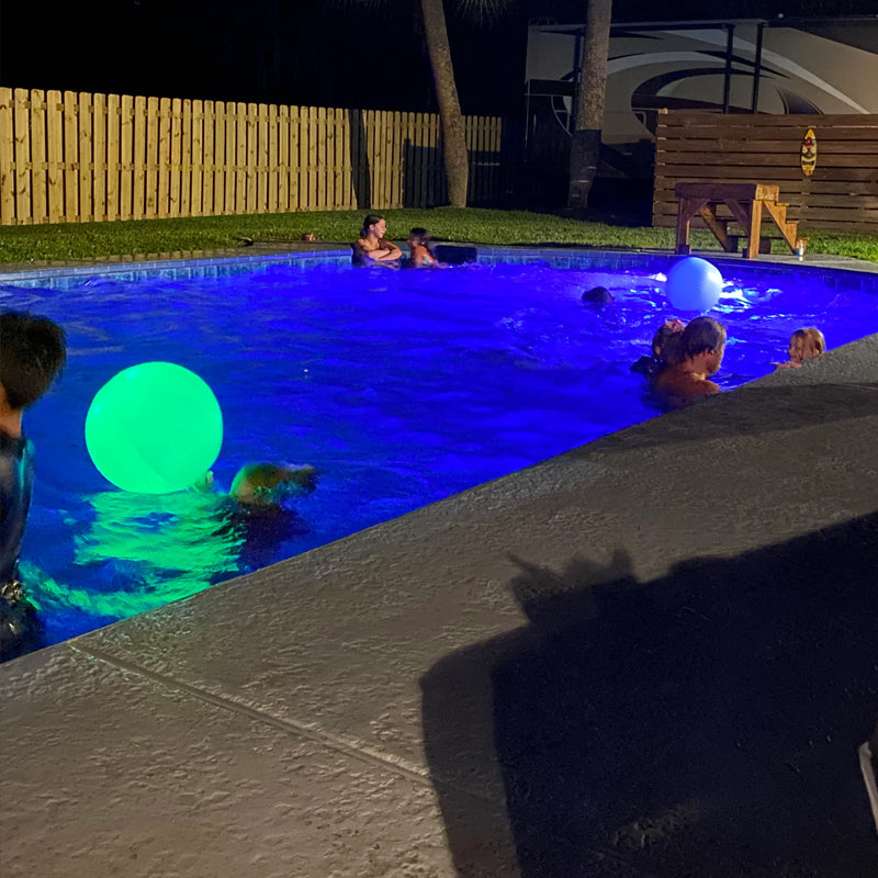 Norvo | LED Lykt 16 Farger Glødende Strandball