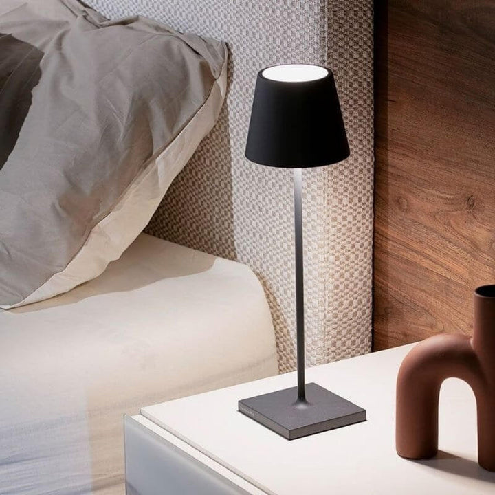 Moderne Oppladbar LED Trådløs Bordlampe | Norvo